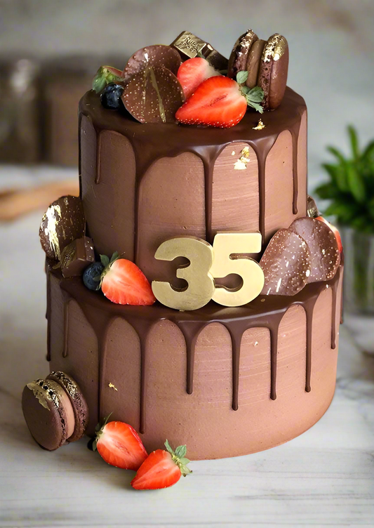 2-tiered chocolate cookie cake
